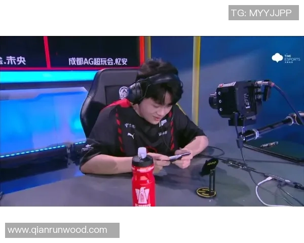 KPL春季赛中Carry选手忆安的精彩表现与团队合作分析