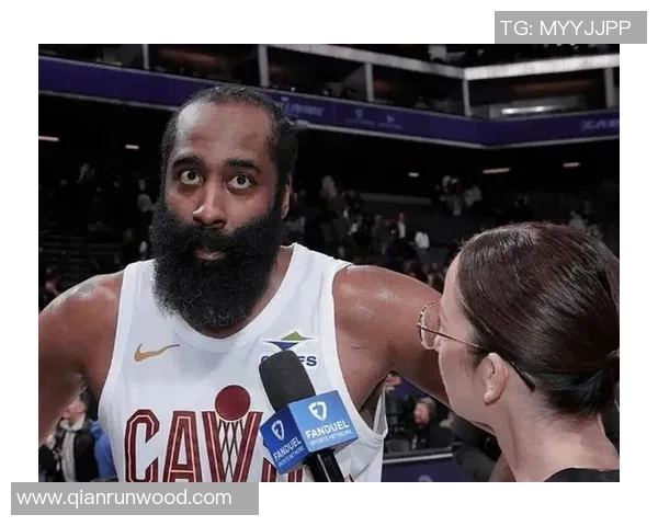 火箭队新赛季首战告捷，哈登砍下三双数据稳稳拿下胜利